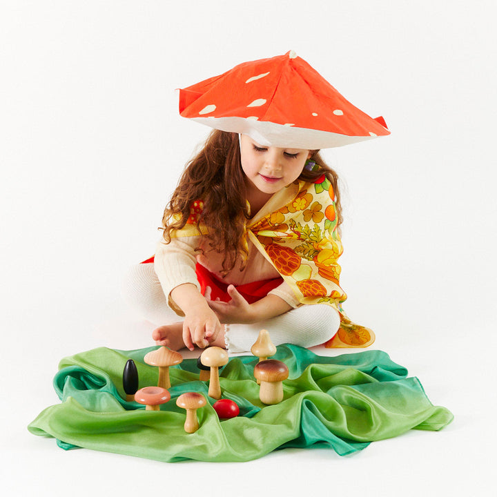 wooden mushroom set