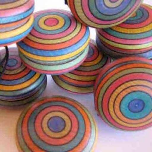 Striped yo-yo