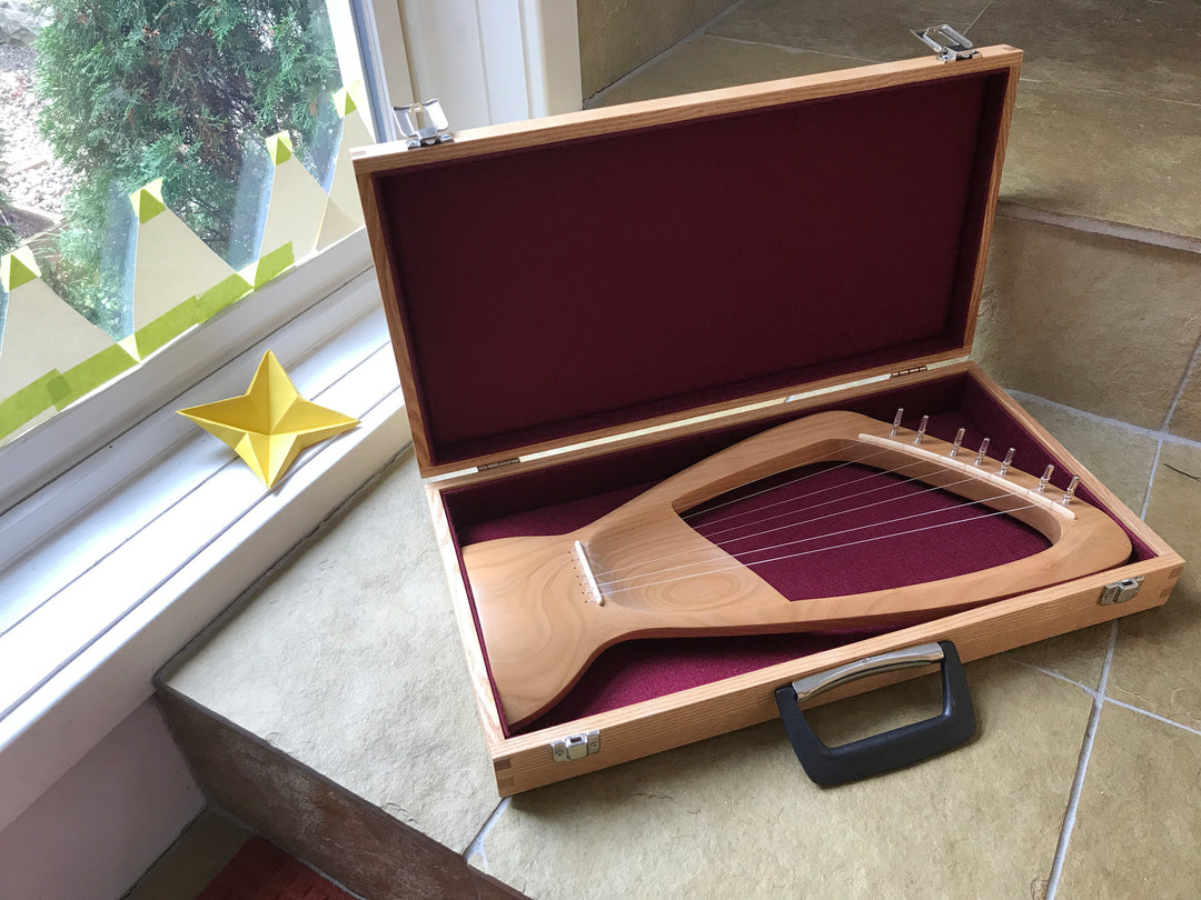 Wooden case for Choroi Children's Harp (special order)