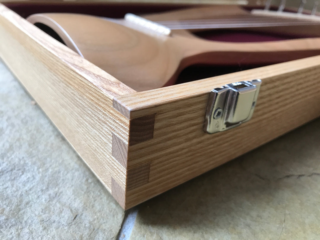 Wooden case for Choroi Children's Harp (special order)