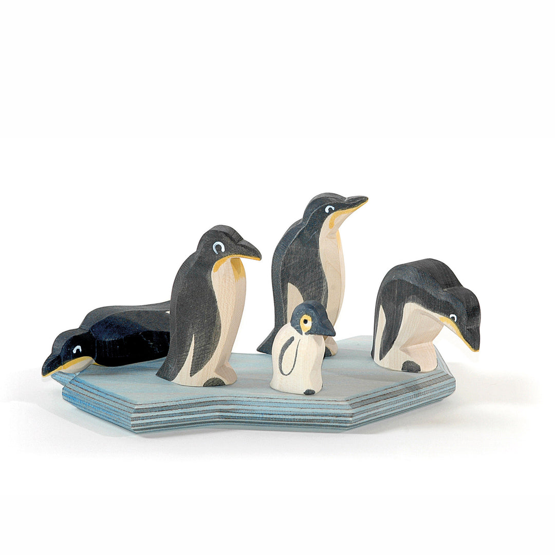 Szene-Pinguine-auf-Scholle.jpg